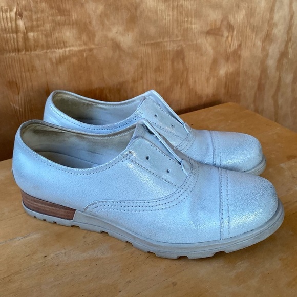 Sorel Major Oxford White Metallic Slip On Shoe Sparkly - Picture 1 of 10